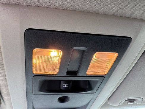 Used 2019 RAM 1500 Warlock AWD/4WD image 16