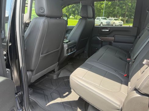 Used 2022 Chevrolet Silverado 2500 High Country w/ Z71 Off-Road Package AWD/4WD image 23