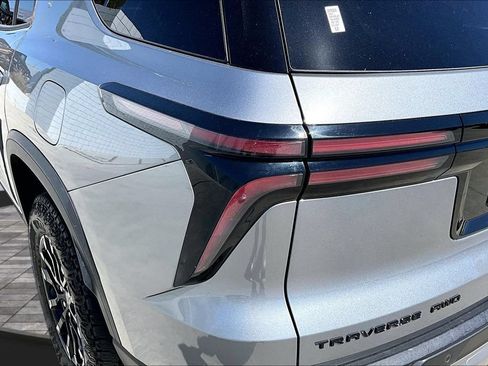 Used 2024 Chevrolet Traverse Z71 w/ LPO, Floor Liner Package AWD/4WD image 35