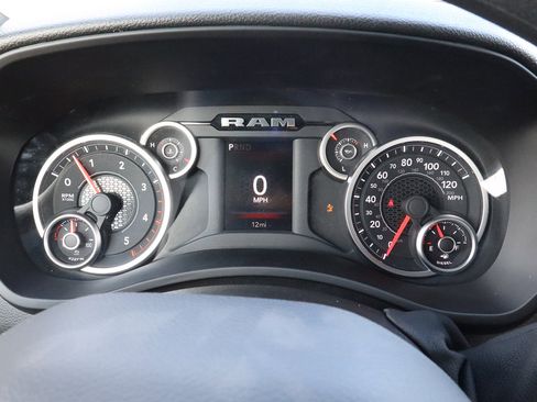 New 2025 RAM 2500 Tradesman image 31