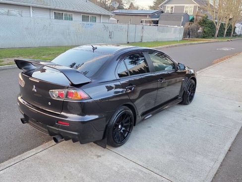 Used 2010 Mitsubishi Lancer Evolution GSR image 5