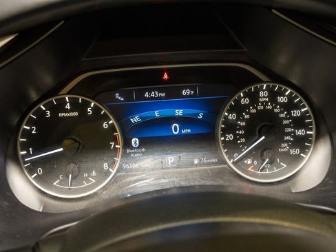 Used 2018 Nissan Murano SL image 19