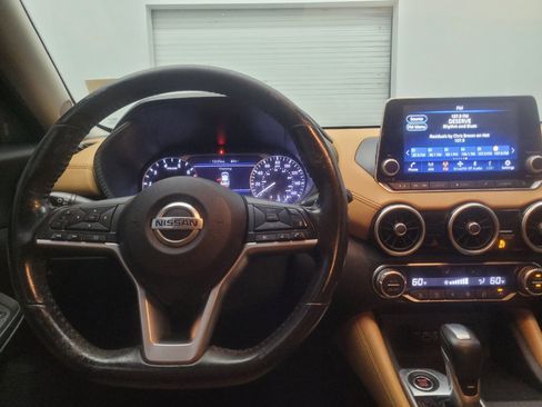 Used 2021 Nissan Sentra SV w/ SV Premium Package FWD image 22