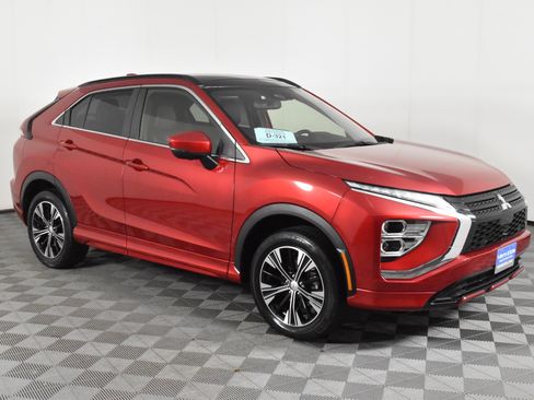 Used 2022 Mitsubishi Eclipse Cross SEL image 4