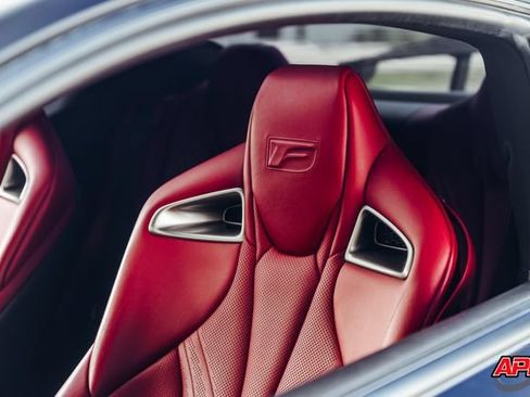 Used 2015 Lexus RC F w/ Premium Package RWD image 27