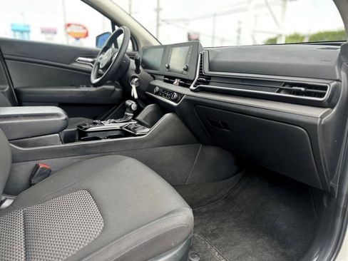 Used 2023 Kia Sportage LX image 23