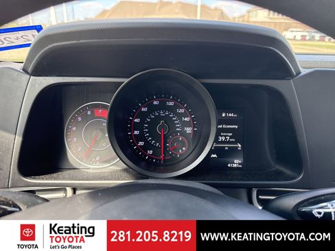 Used 2023 Hyundai Elantra SEL image 16