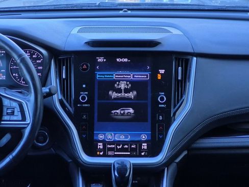 Used 2022 Subaru Outback Limited image 9