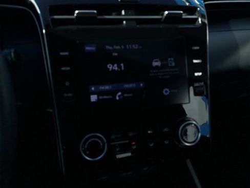 Used 2023 Hyundai Tucson SE image 15