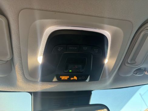Used 2024 Toyota Corolla LE FWD image 11