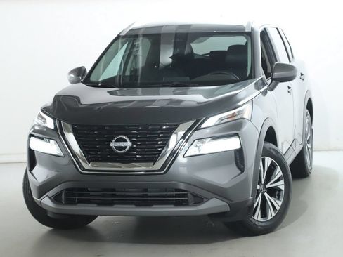 Certified 2023 Nissan Rogue SV w/ SV Premium B Package AWD/4WD image 3