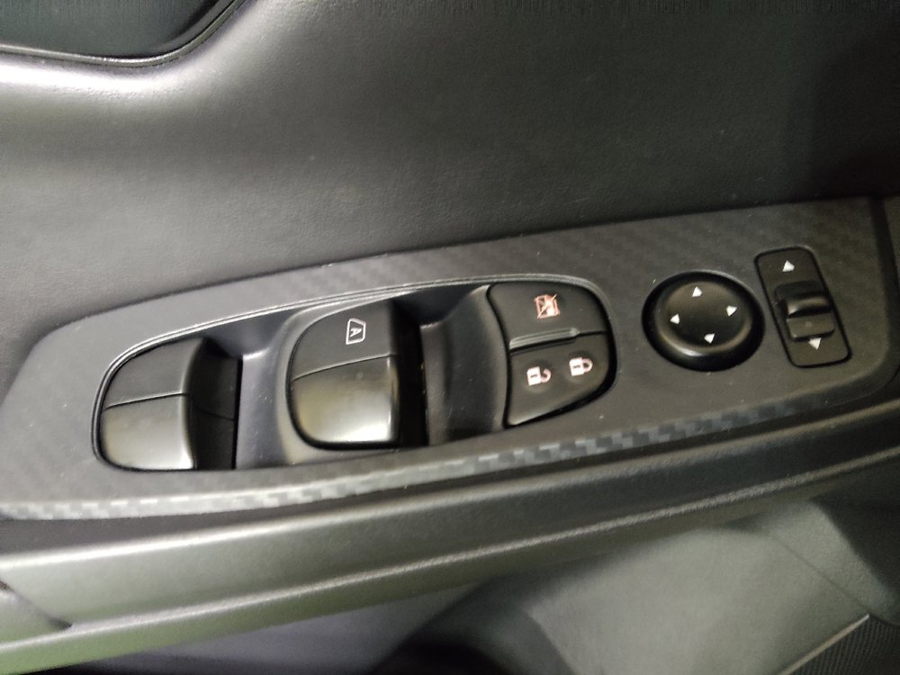Used 2024 Nissan Sentra S FWD image 27