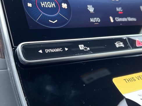 New 2026 Mercedes-Benz GLC 300 4MATIC image 32