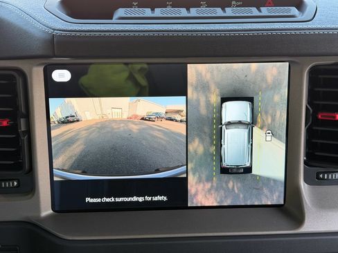 New 2026 Ford Bronco Outer Banks w/ Sasquatch Package AWD/4WD image 19