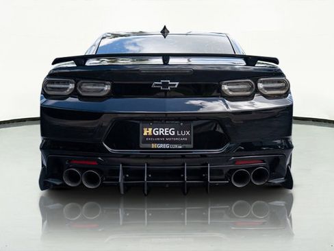 Used 2019 Chevrolet Camaro SS image 11