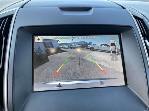 Used 2019 Ford Edge SEL w/ Equipment Group 201A image 13