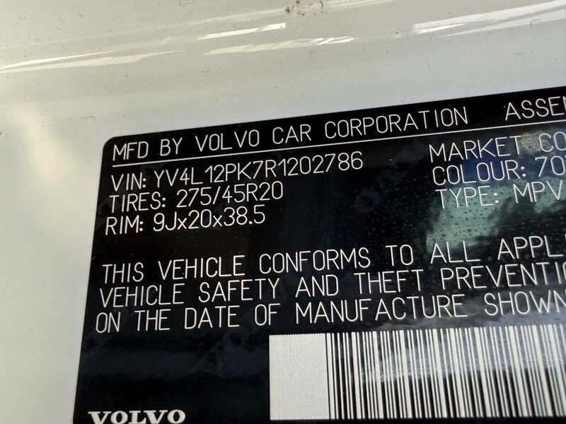Used 2024 Volvo XC90 B5 Core w/ Protection Package Premier AWD/4WD image 25