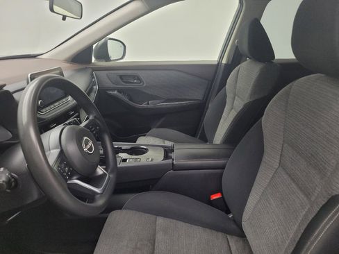 Used 2022 Nissan Rogue S FWD image 17