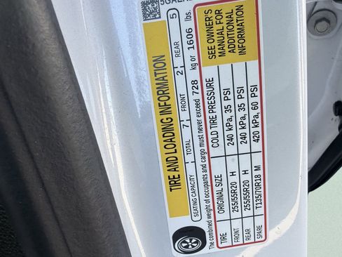 Used 2024 Buick Enclave Avenir w/ LPO, Hit The Road Package image 35