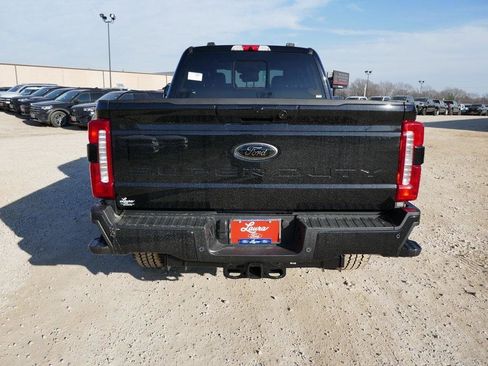 New 2026 Ford F250 Lariat w/ Black Appearance Package image 5