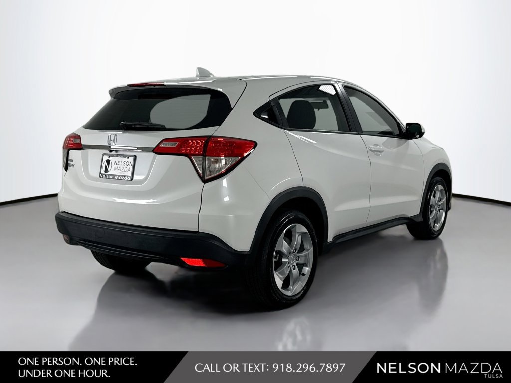 Used 2022 Honda HR-V LX image 5