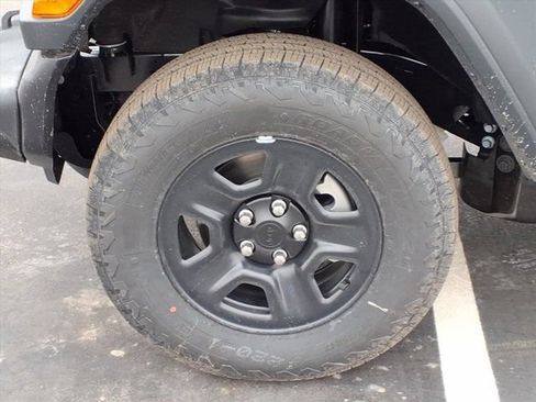 New 2026 Jeep Wrangler Sport AWD/4WD image 23