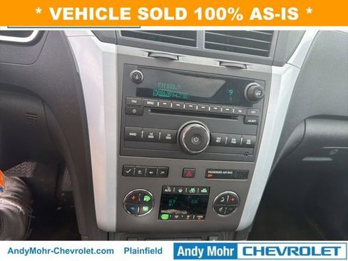Used 2011 Chevrolet Traverse LT image 17