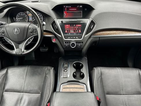 Used 2017 Acura MDX SH-AWD w/ Advance Package image 3
