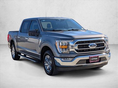 Used 2023 Ford F150 XLT w/ Equipment Group 302A High RWD image 3