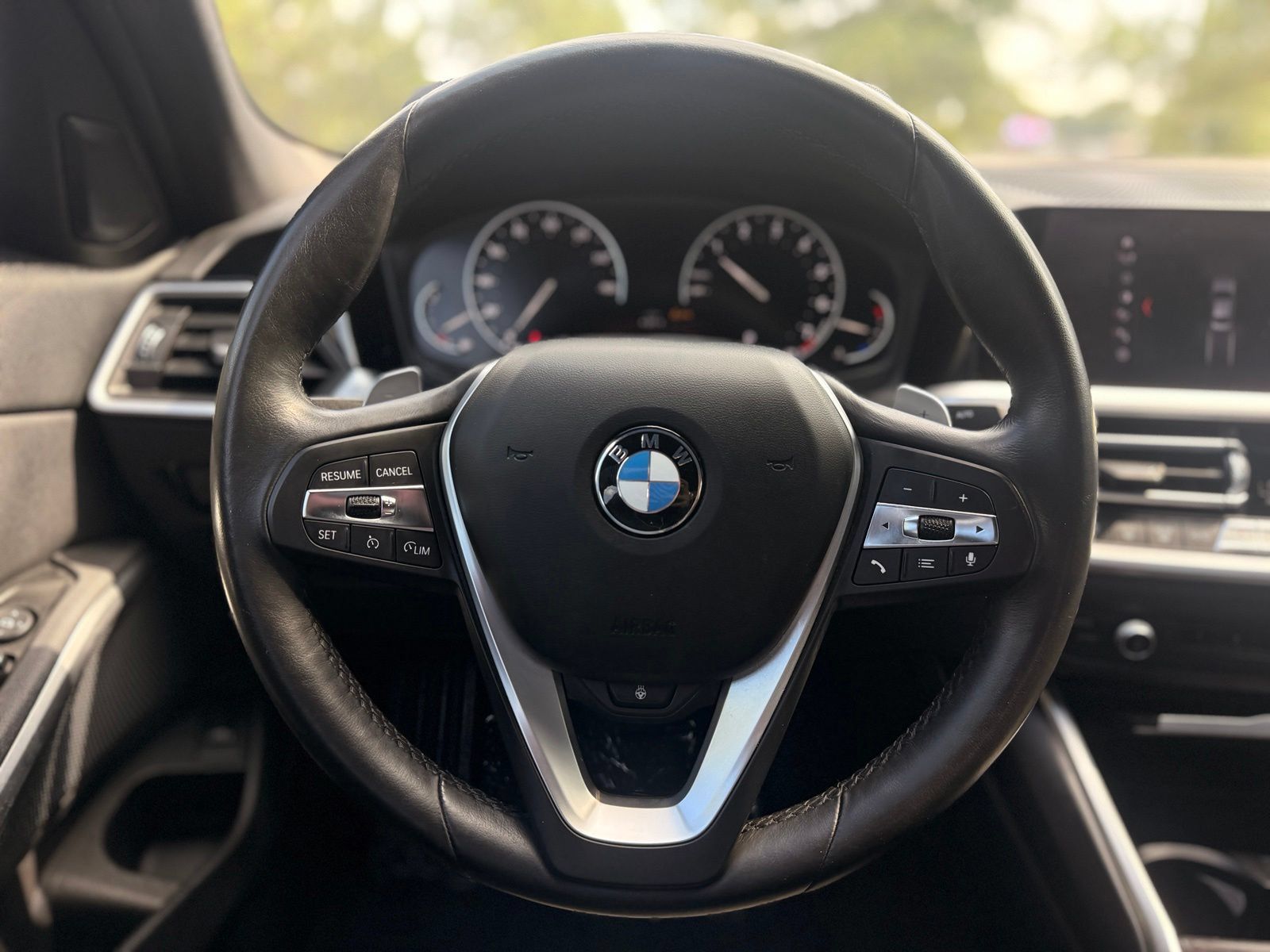 Used 2020 BMW 330i xDrive Sedan AWD/4WD image 25