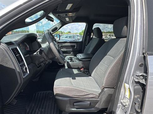 Used 2024 RAM 1500 Classic Warlock AWD/4WD image 15