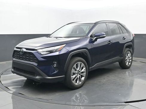Used 2025 Toyota RAV4 XLE Premium w/ Weather Package image 8