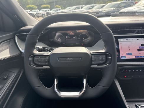 New 2026 Jeep Cherokee Limited AWD/4WD image 25