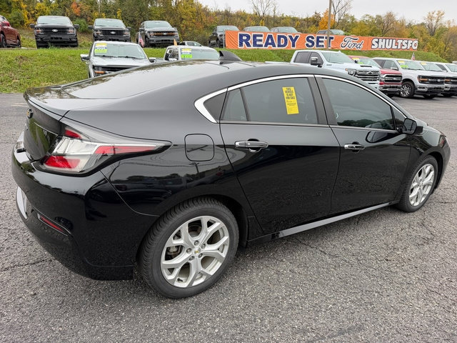 Used 2018 Chevrolet Volt Premier w/ Driver Confidence Package FWD image 6