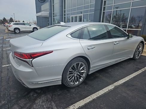 Used 2019 Lexus LS 500 500 Base w/ Interior Upgrade Package image 3