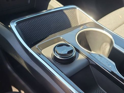 New 2026 Chevrolet Equinox LT w/ Midnight Edition image 28