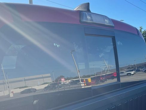 Used 2017 Toyota Tacoma SR5 image 11