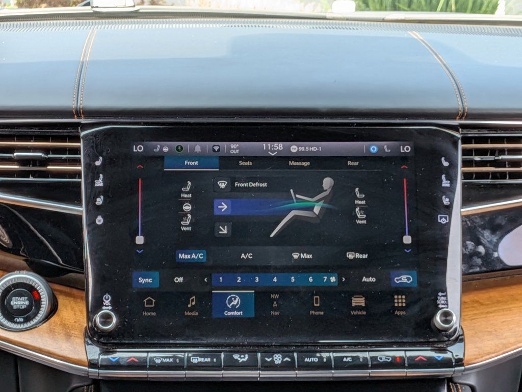 Used 2024 Jeep Grand Wagoneer L Series III AWD/4WD image 34