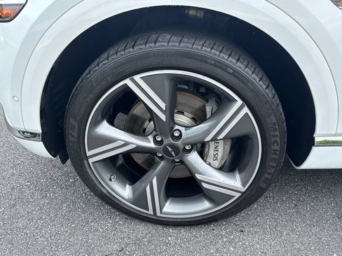 Used 2025 Genesis GV80 2.5T Prestige AWD/4WD image 11