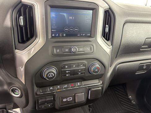 Used 2024 Chevrolet Silverado 1500 Custom AWD/4WD image 17