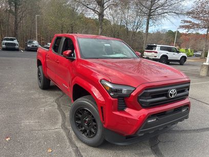 New 2025 Toyota Tacoma SR5