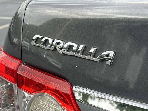 Used 2013 Toyota Corolla L FWD image 11