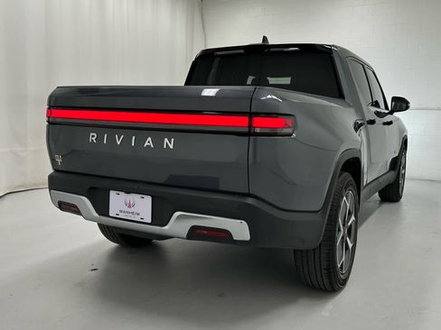 Used 2023 Rivian R1T Adventure image 5