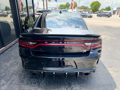 Used 2021 Dodge Charger Scat Pack RWD image 10