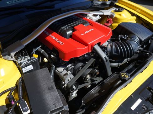 Used 2013 Chevrolet Camaro ZL1 image 10