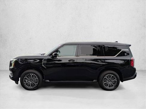Used 2025 Nissan Armada SL w/ Convenience Package RWD image 9