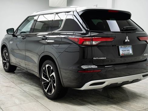 New 2025 Mitsubishi Outlander SEL image 4