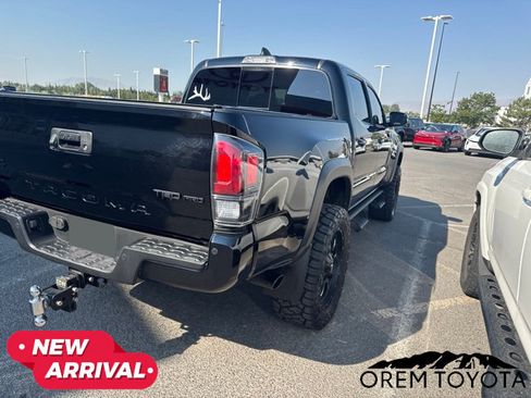 Used 2020 Toyota Tacoma TRD Pro AWD/4WD image 9