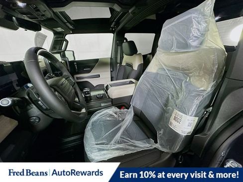 New 2026 GMC Hummer EV 4x4 Crew Cab image 13