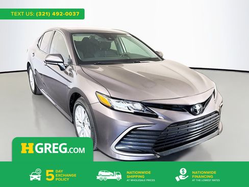 Used 2024 Toyota Camry LE FWD image 1